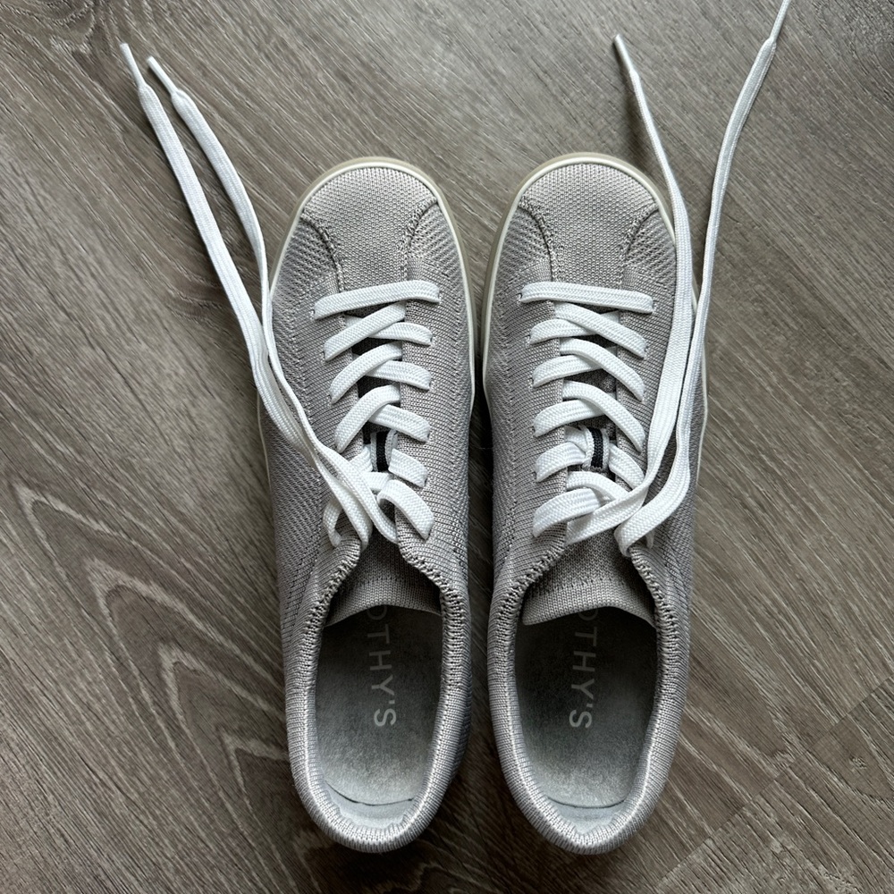 Rothy’s Gray Lace Up Sneakers - Size 7.5 - GUC